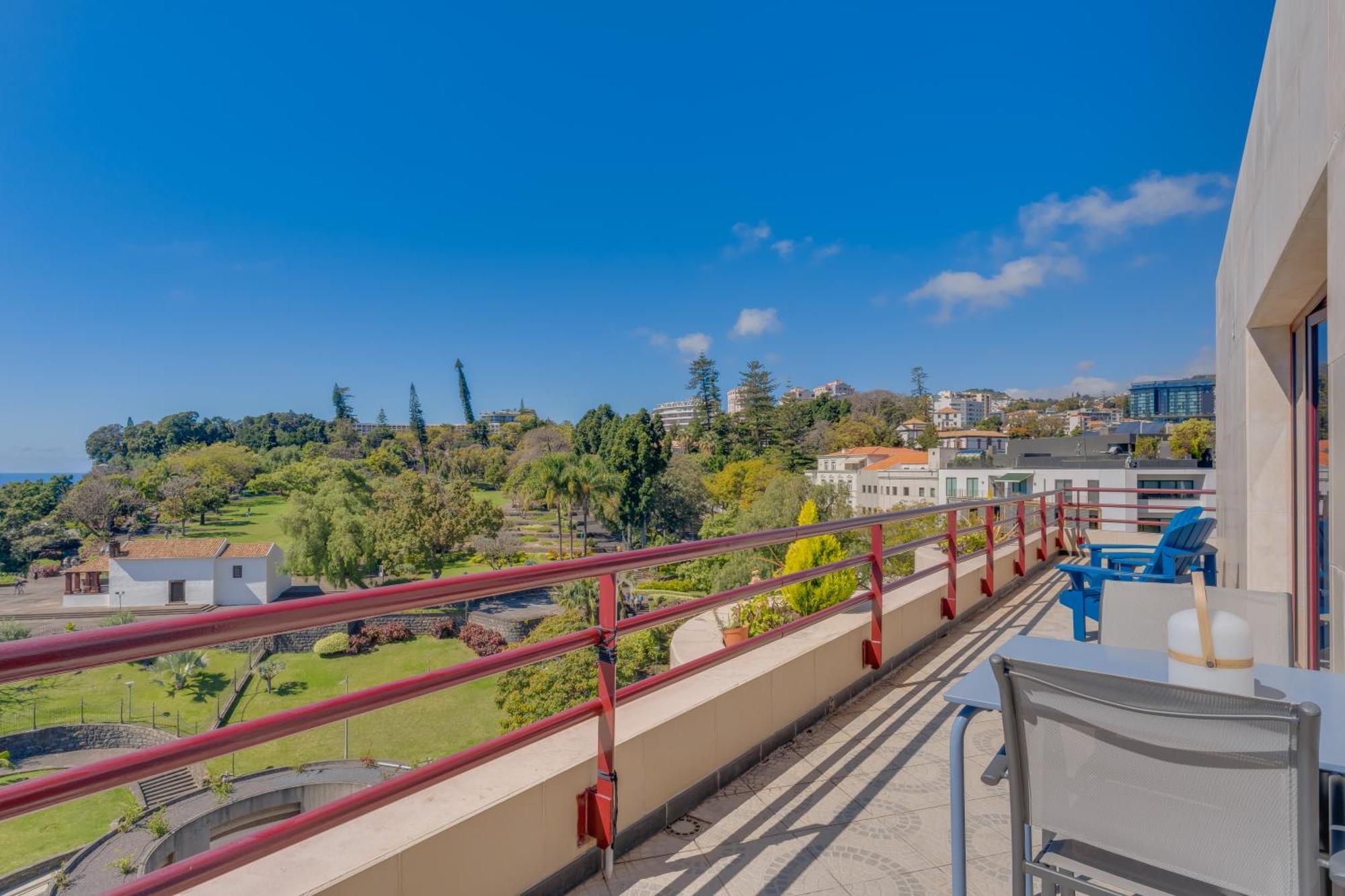 Funchal Marina Bay Apartment Exterior photo