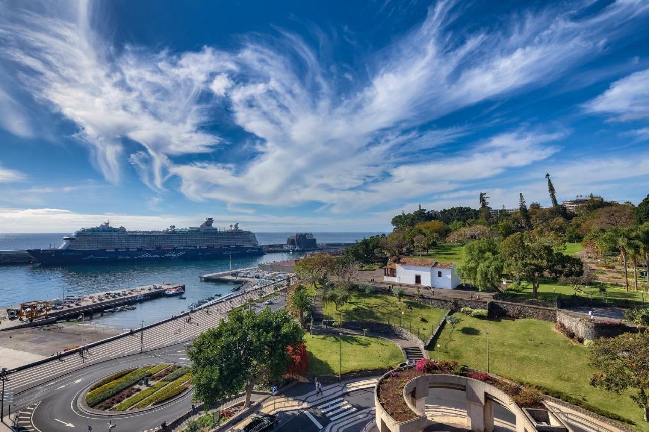 Funchal Marina Bay Apartment Exterior photo